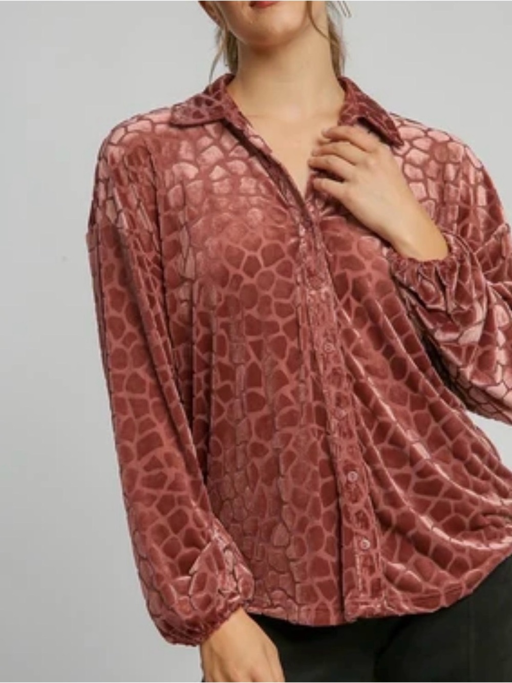 Umgee Burnout Animal Pattern Velvet Top in Rosewood NWT Small